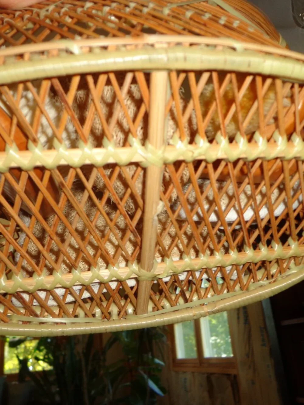 NEW Handled Spa Basket w/Contents Genuine Bristle Brushes, Mirror, Loofah, Mitt.